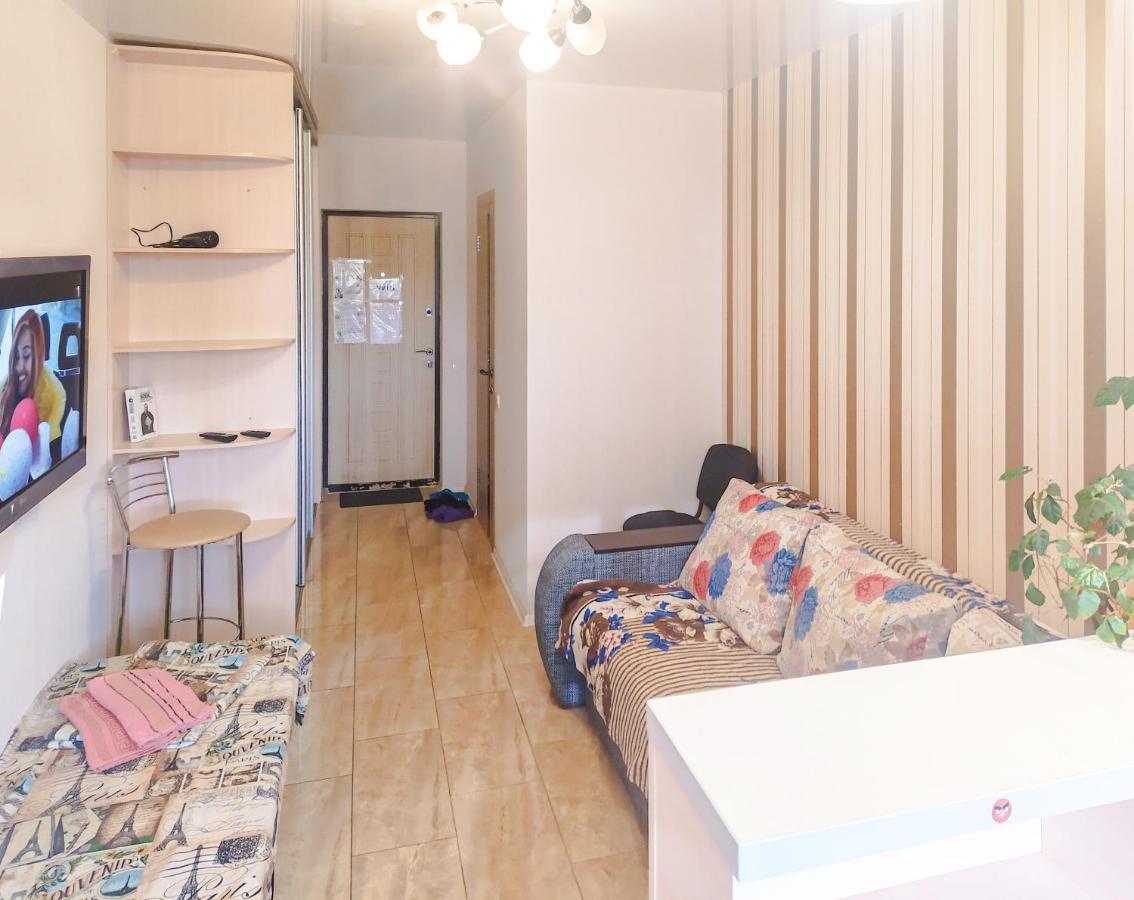Akvareli Appartment 3 Persons 0178 ハルキウ エクステリア 写真